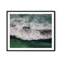 Load image into Gallery viewer, Bogey Hole - Green Water

